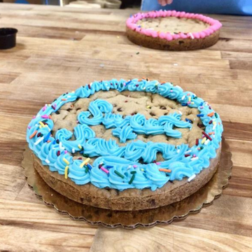 Parent/Child Cookie Cake: 1pm-3:30pm Saturday, August 16th (Price includes 1 Parent & 1 Child)